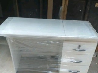 مكاتب دولايب جديدة للبيع